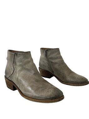 Frye Carson piping ankle boots 10